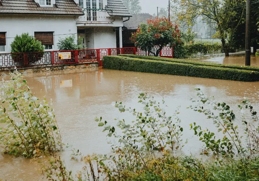 Heavy rain causes home flooding